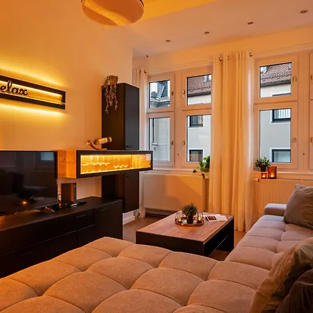 Blassdoerfer - Modernes In Bester Lage Und 93 Qm2 Apartment